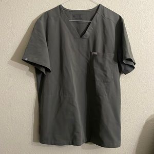 Figs Chisec Three-Pocket Scrub top